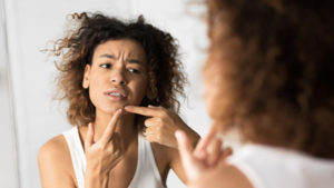 Problème d’acné : quel traitement choisir?